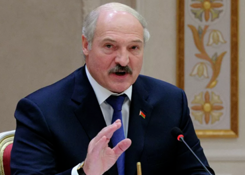 Лукашенко: новая Конституция Белоруссии появится через два года