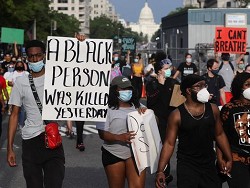 Протесты в Вашингтоне переросли в беспорядки