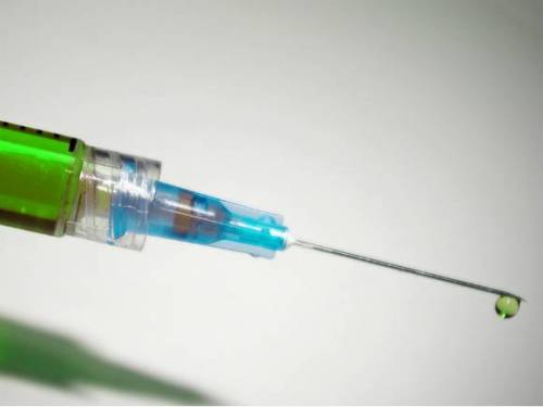 В ВОЗ "сбили спесь" с России, заявившей о быстрой разработке вакцины