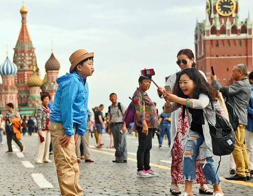 РФ потеряла $7 млрд из-за отсутствия иностранных туристов
