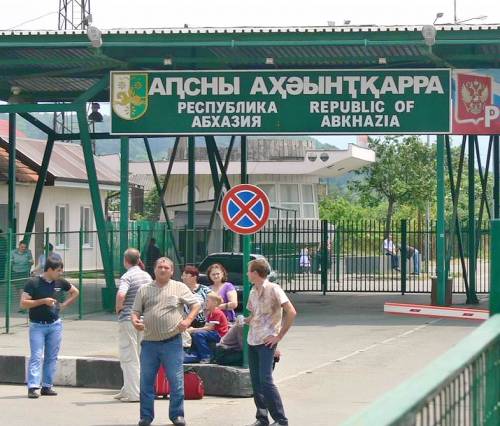 Абхазия отказалась от намерений урегулировать отношения с Грузией
