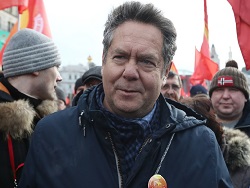 Платошкин призвал коммунистов Москвы сдать мандаты