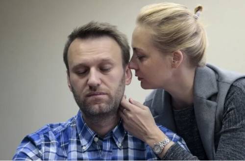 Как у Навального на зоне тянется время