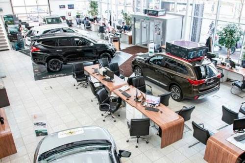 Продажи новых автомобилей в ноябре упали на 20,4%
