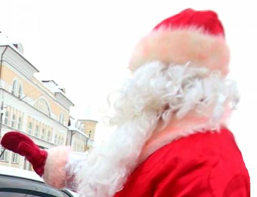 Юрист из Петербурга отказался от иска к Деду Морозу
