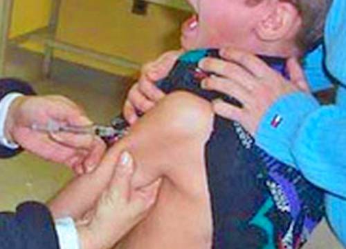 Россиянам рассказали об эффективности вакцины для подростков «Спутник М»