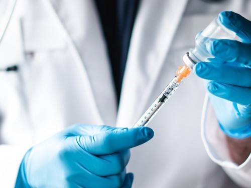 Обязательная вакцинация от COVID-19 в Австрии будет охватывать только жителей от 18 лет