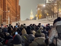 Новый год в центре Москвы превратился в настоящий хаос: фото и видео из соцсетей