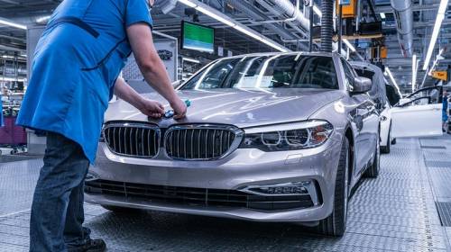 Завод BMW остановлен из-за нехватки компонентов украинского производства
