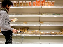 Россия может лишиться четверти всех продуктов питания из-за санкций